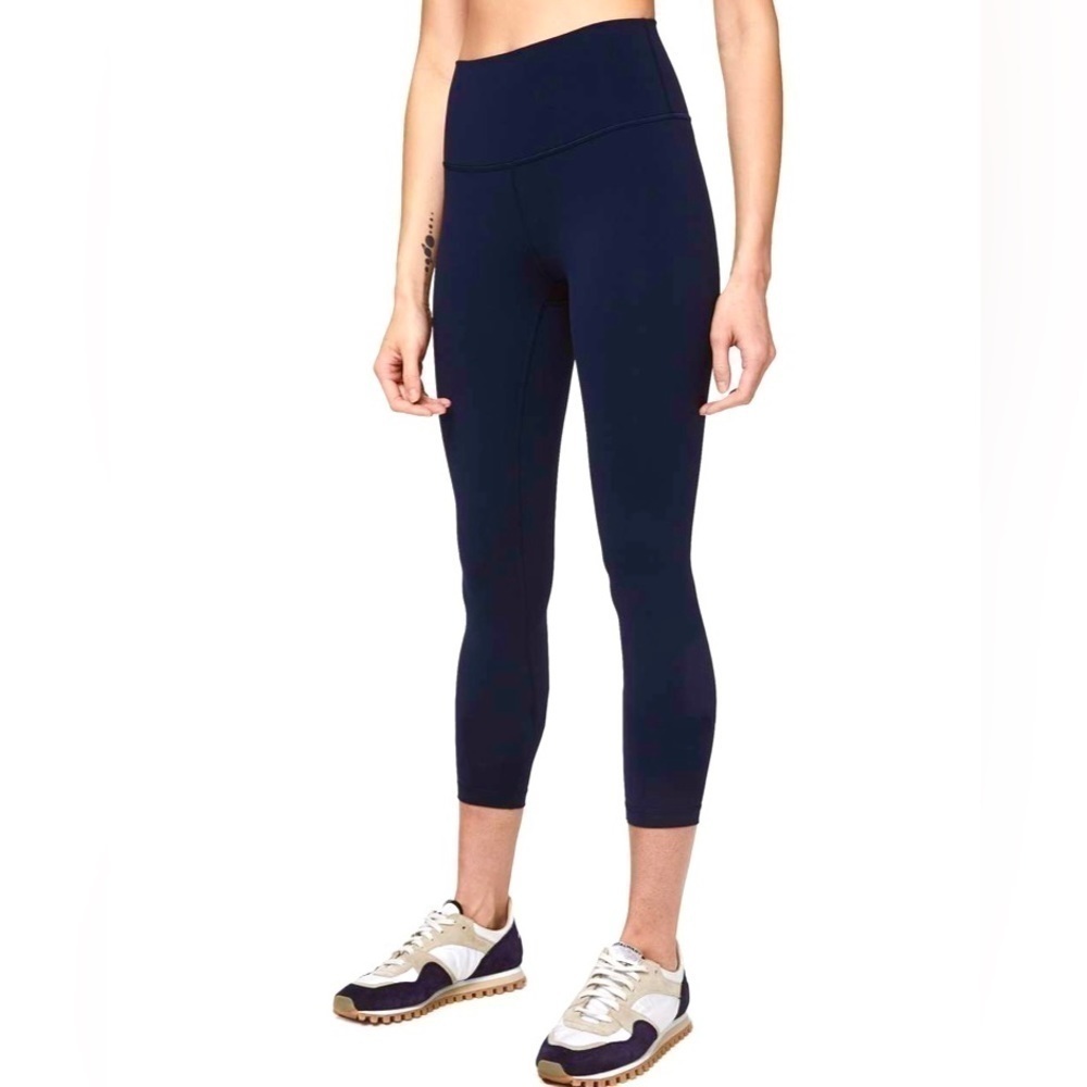 Lululemon Wunder Under True Navy High-Rise Tight 25" Full-On Luxtreme Sz 6 Women